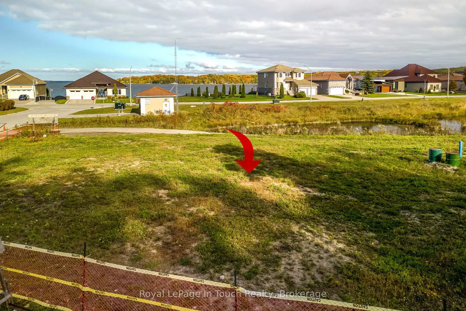 517 Taylor Drive photo 3