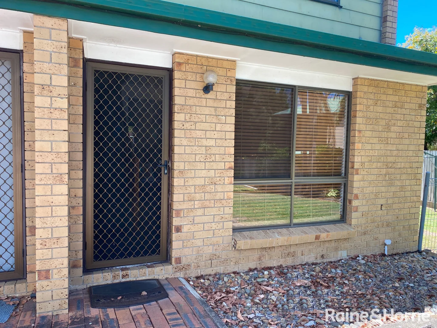 Additional image 2 of 6/28 Garfield Road, Logan Central QLD 4114