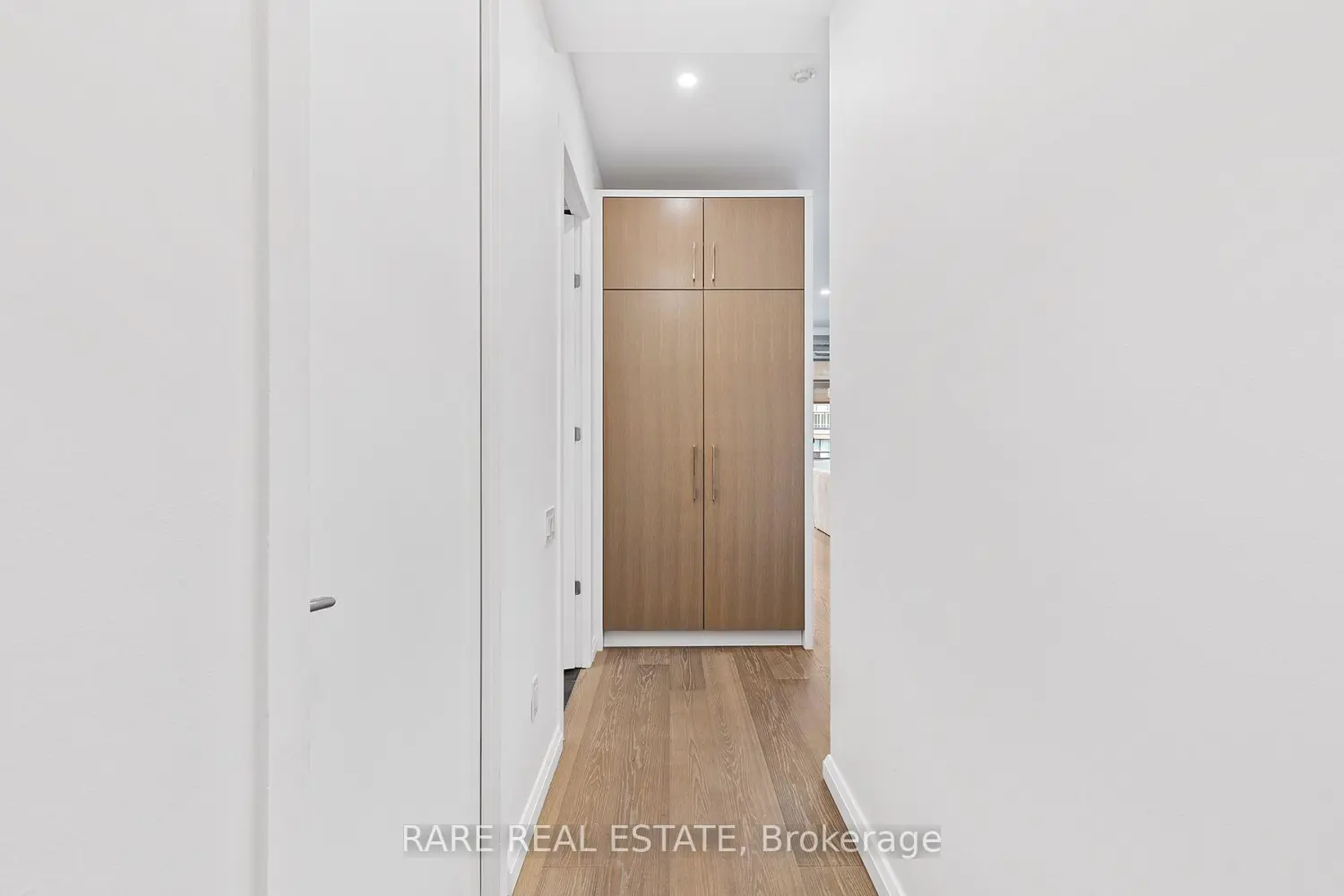 20 Stewart Street 706 photo 3