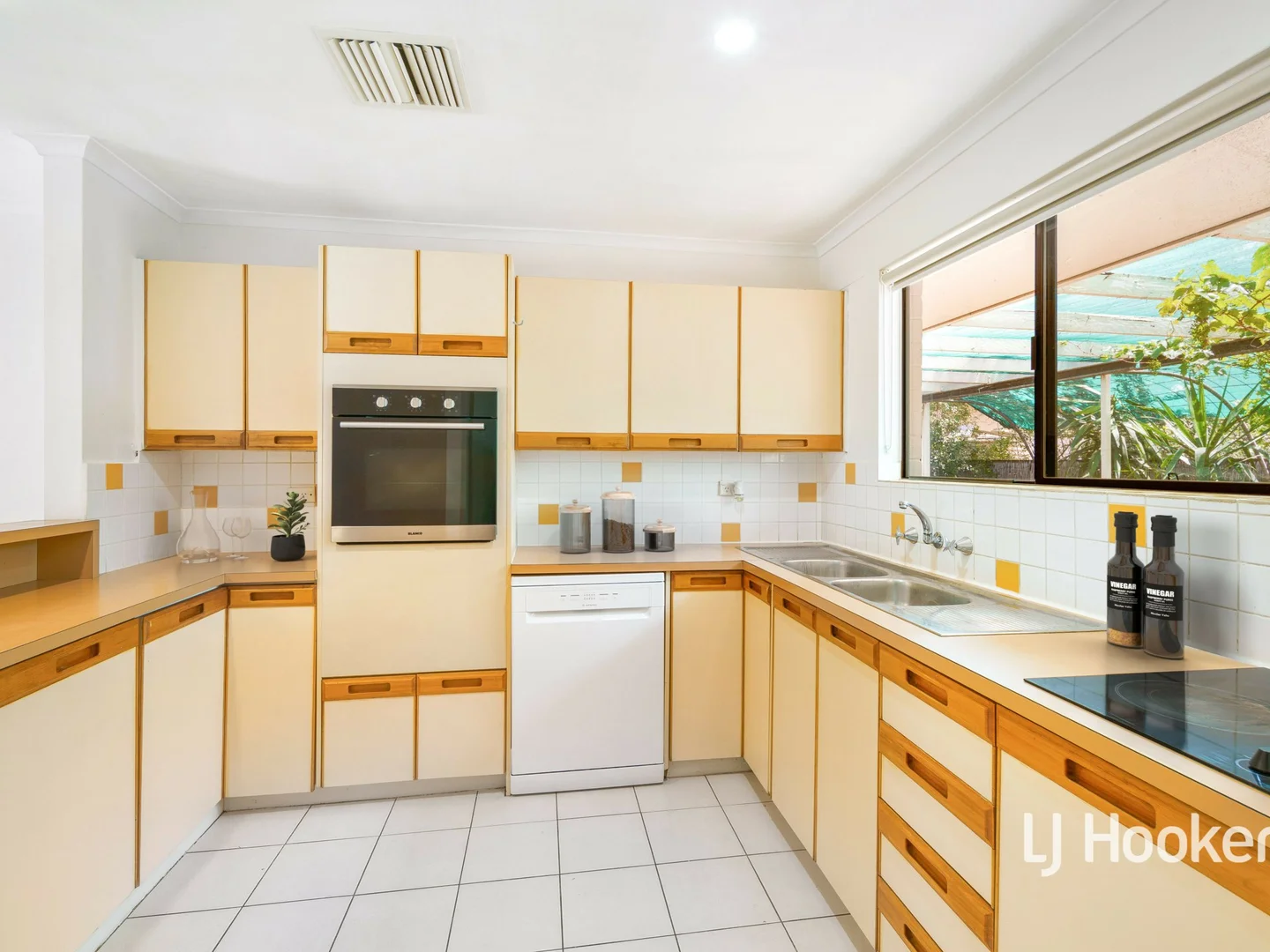 Additional image 8 of 2/19 Nardoo Court, Sadadeen NT 0870