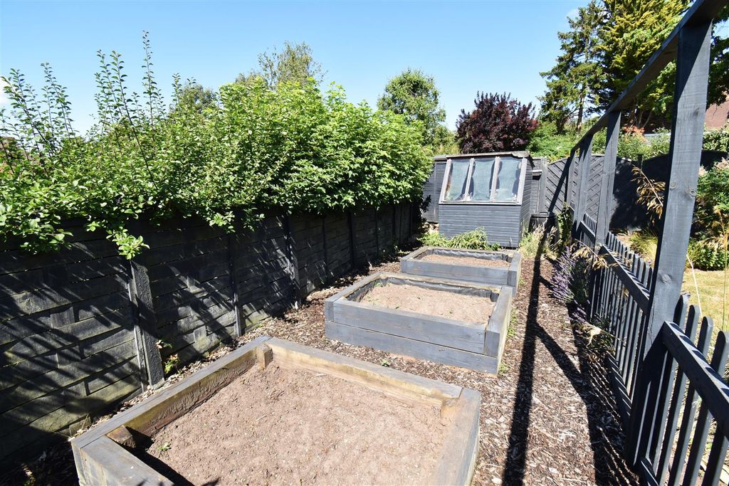 Additional image 20 of 4 bed detached house for saleGrove Road, Coombe Dingle, Bristol BS9