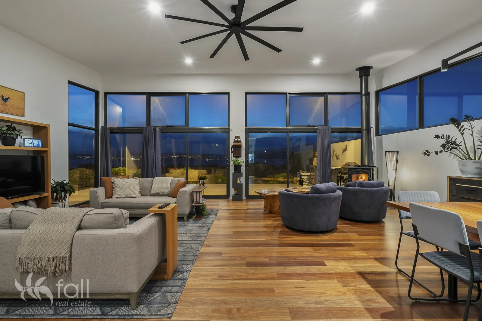 Additional image 3 of 130 Spitfarm Road, Opossum Bay TAS 7023