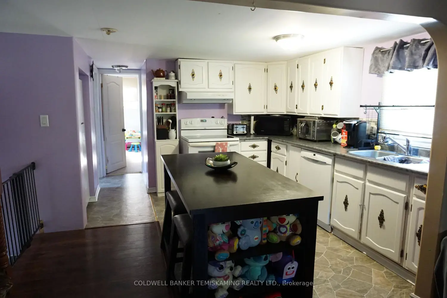 Additional image 15 of 293 Meridian Avenue