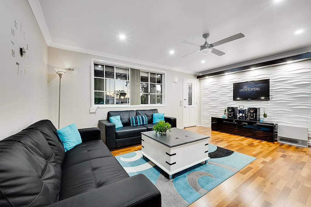 5 Quartz Place, Eagle Vale NSW 2558 photo 2