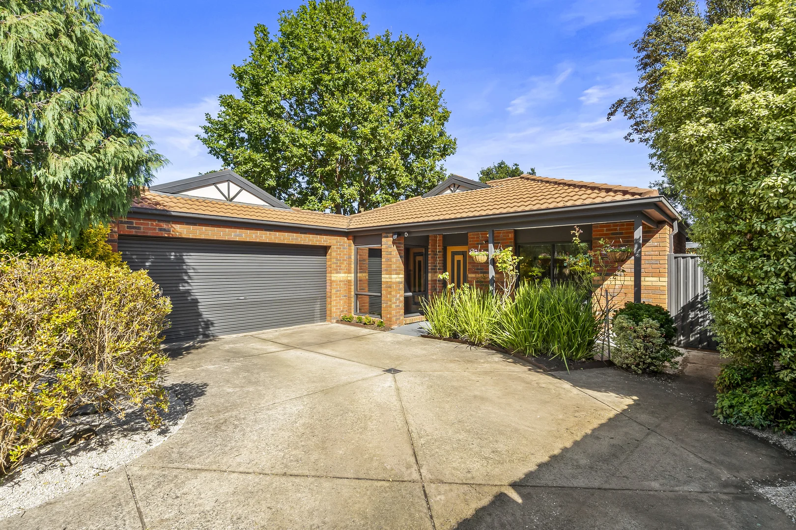 24 Hilltop Way, Gisborne VIC 3437 photo 4