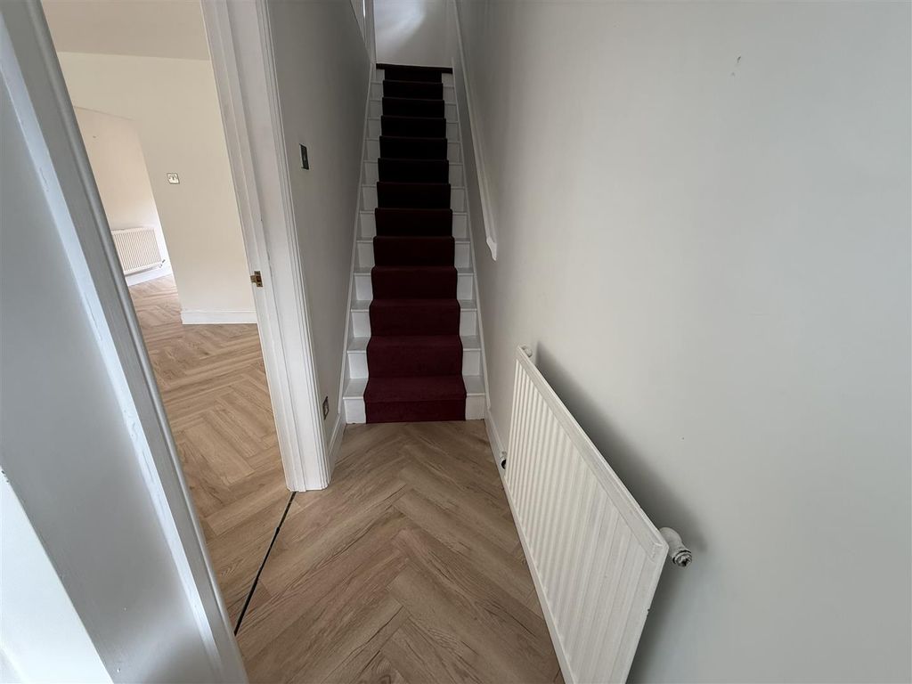 Additional image 5 of 3 bed detached house for saleClos Y Gelli, Llanelli SA14