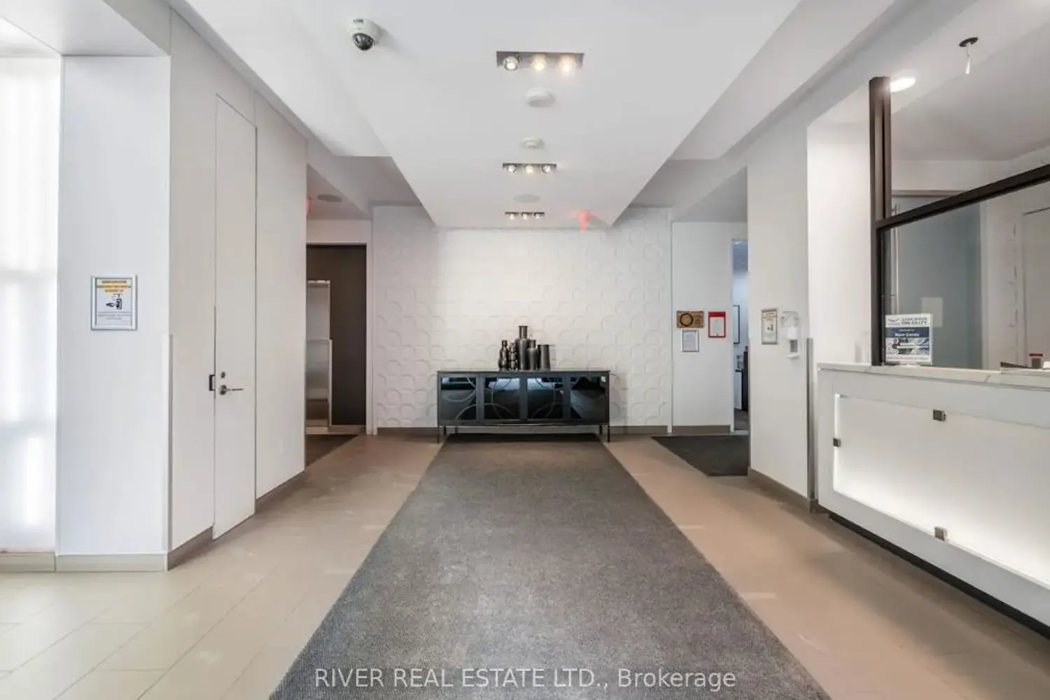 Additional image 15 of 560 Front Street 908