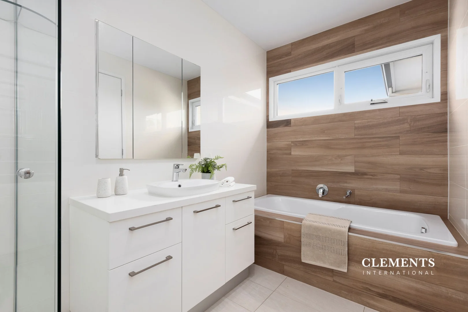 Additional image 14 of 25A Rangeview Grove, Balwyn North VIC 3104