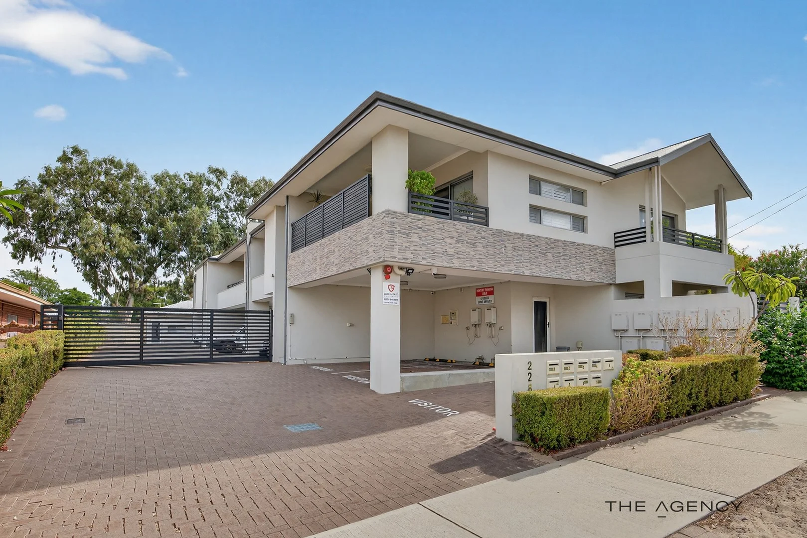 8/228 Surrey Road, Kewdale WA 6105