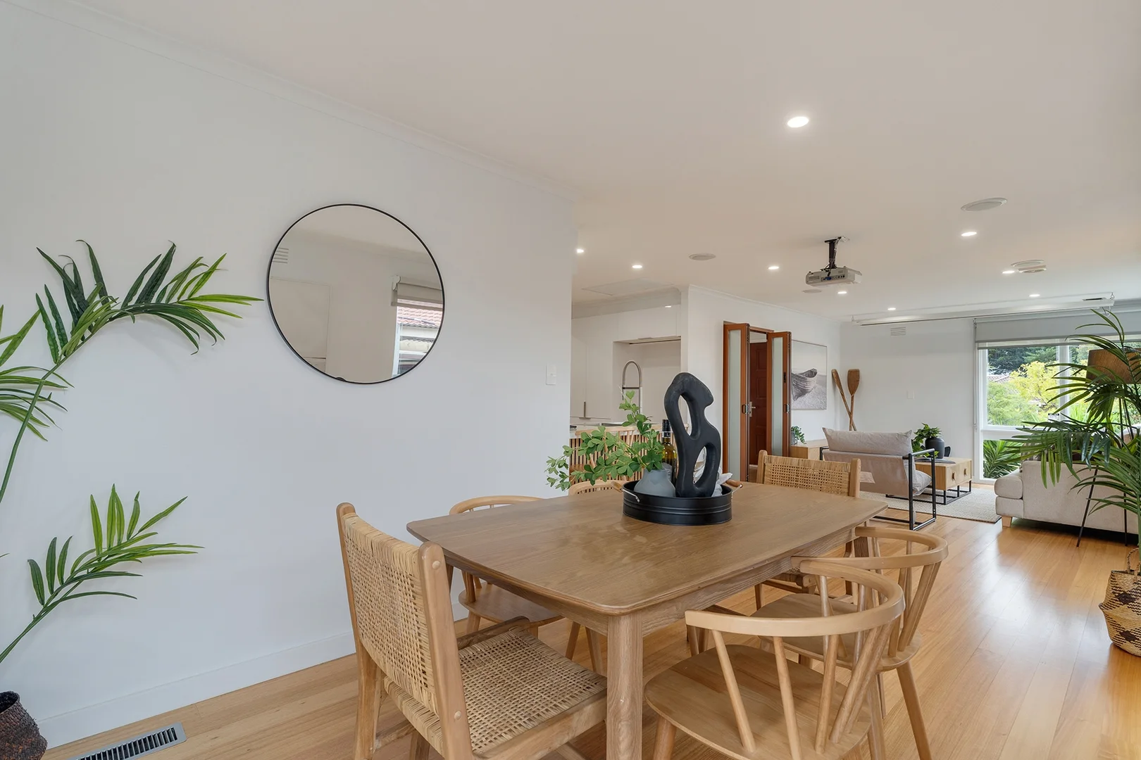Additional image 8 of 170 Erinbank Crescent, Westmeadows VIC 3049