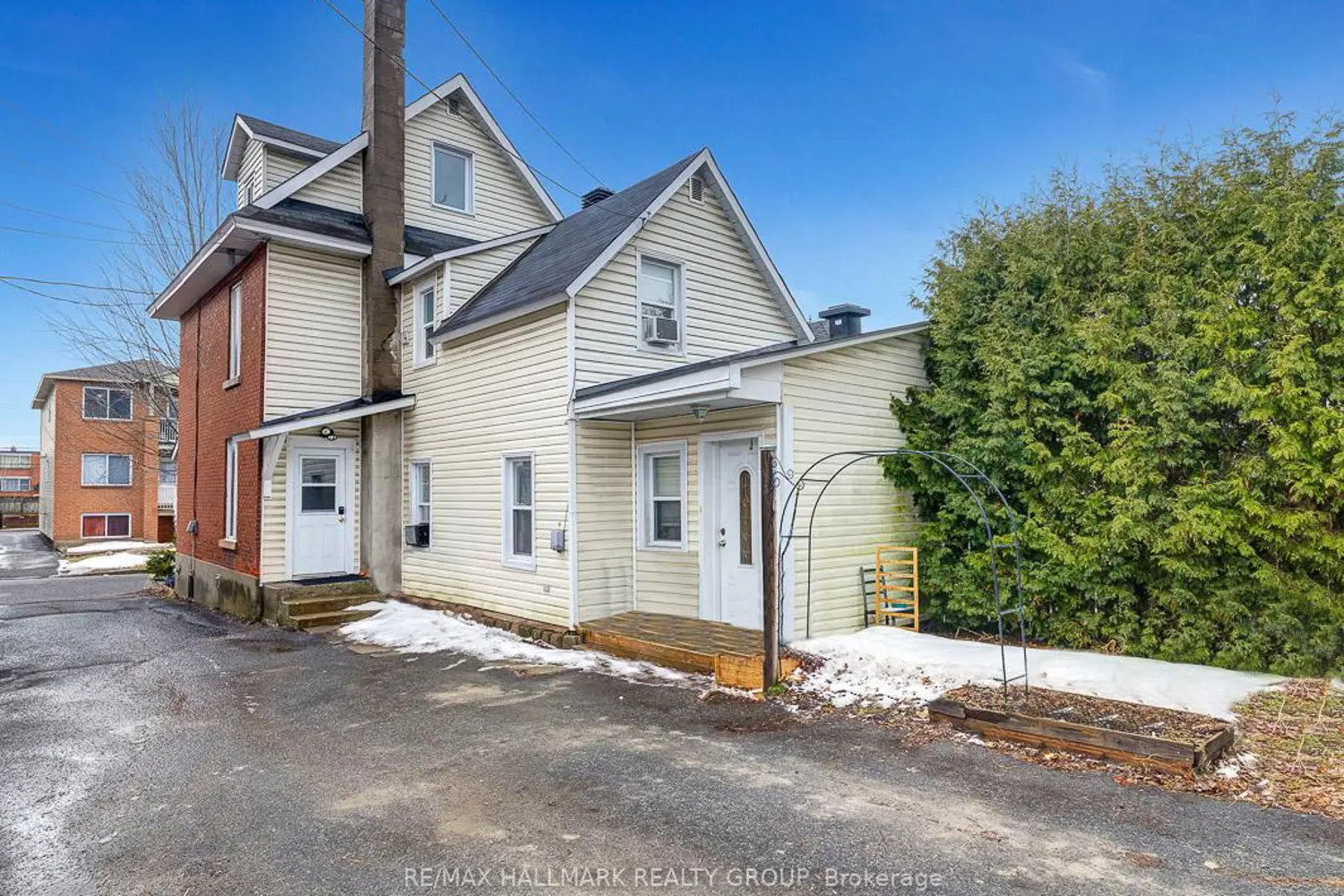 Additional image 18 of 193 Gladu Street