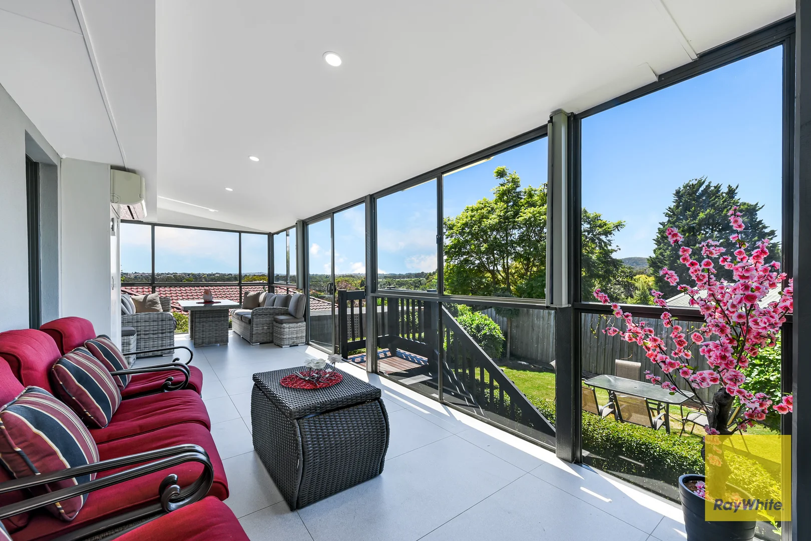 Additional image 12 of 1 Rapanea Court, Endeavour Hills VIC 3802