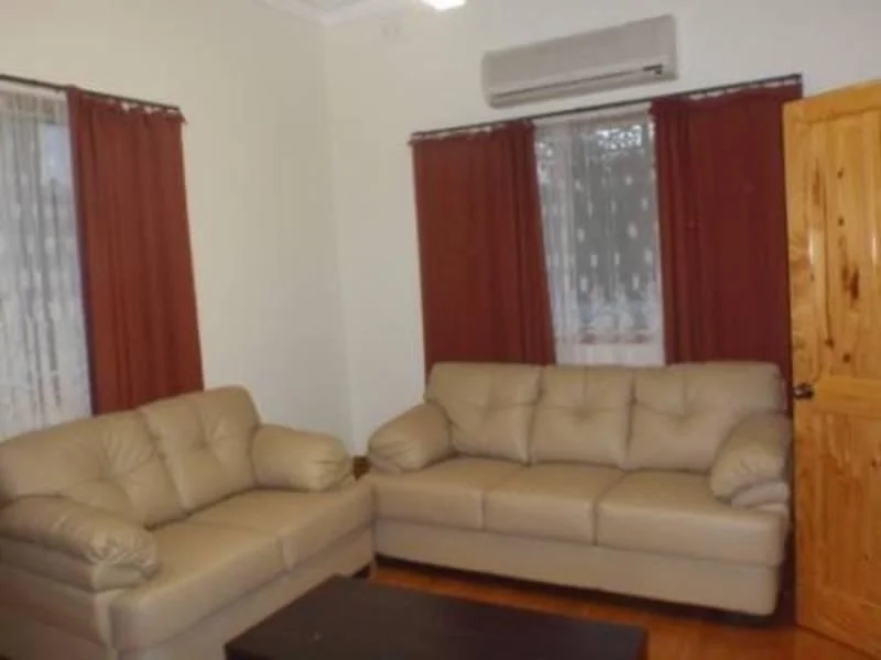 73 Wilson St, Brunswick VIC 3056 photo 4