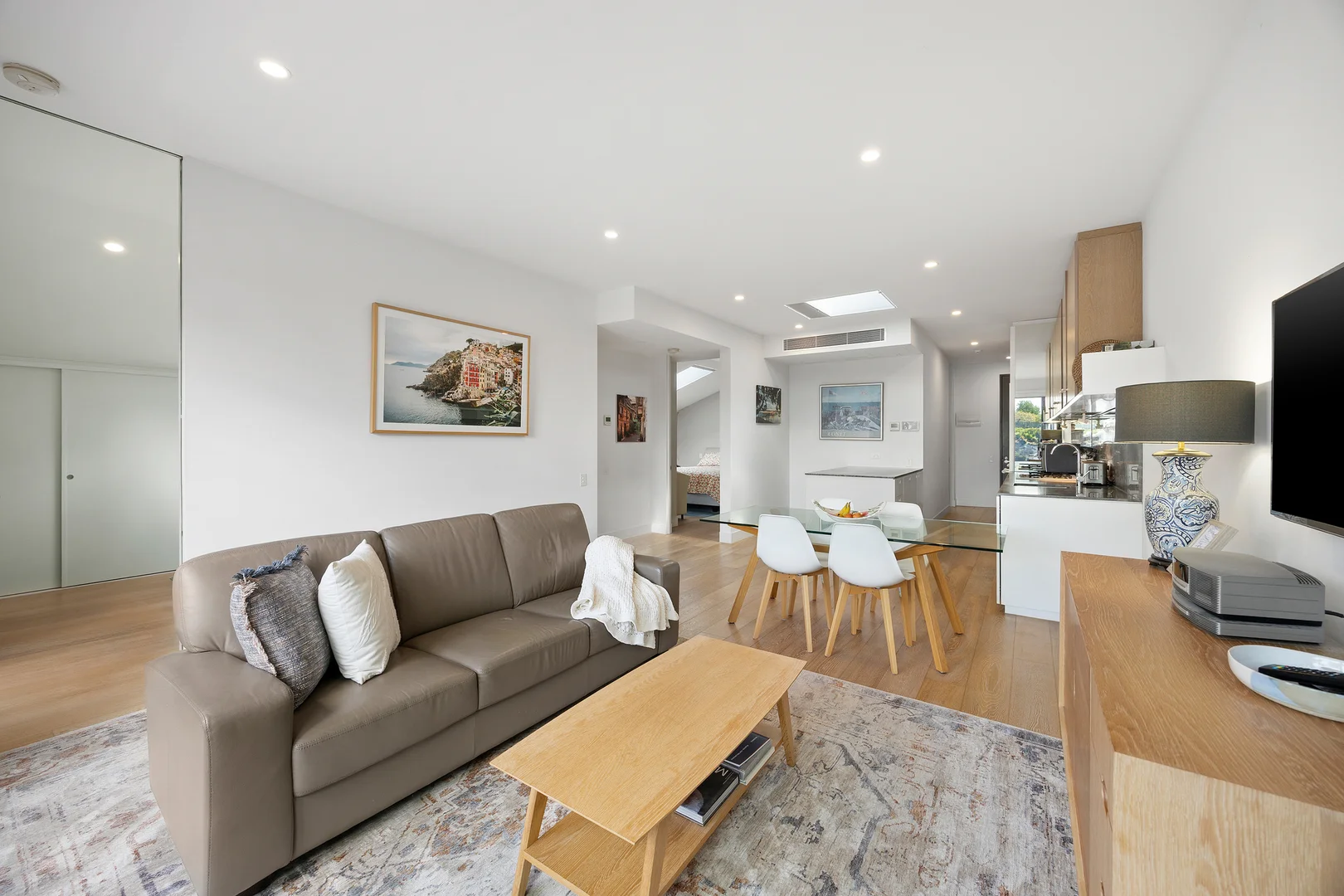 Additional image 2 of 305/33 Crisp Street, Hampton VIC 3188