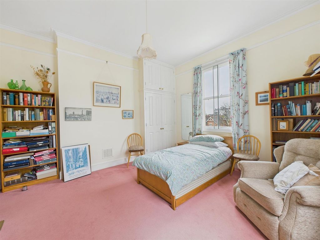 Additional image 16 of 2 bed flat for saleComo Road, Malvern WR14