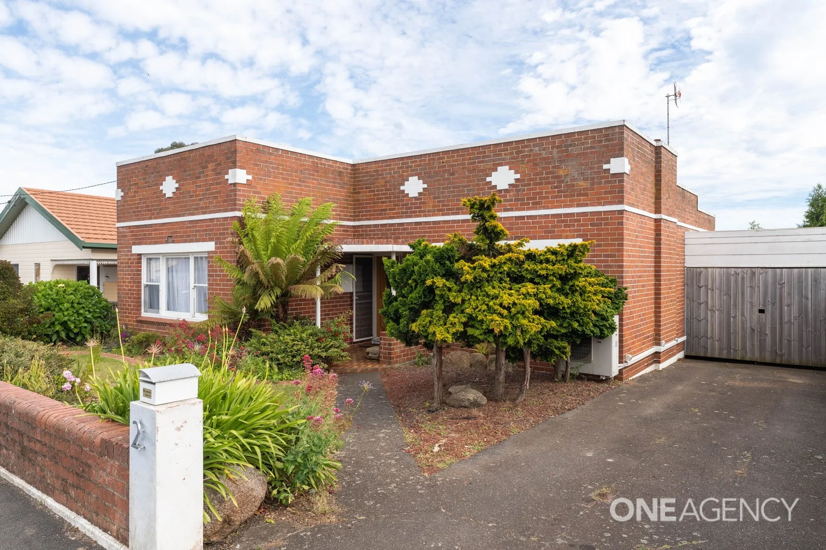 2 Linton Street, Upper Burnie TAS 7320