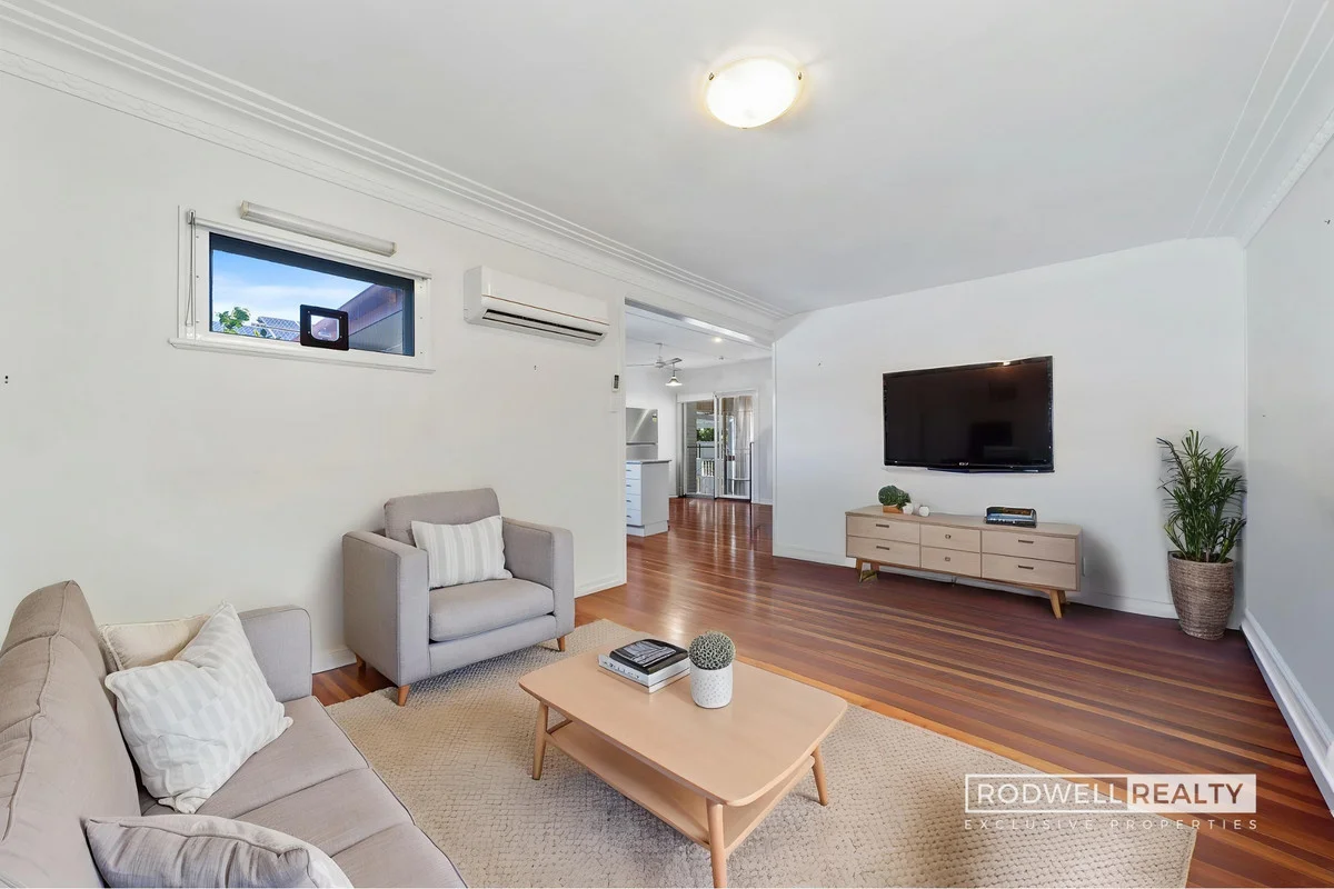 182 Glebe Road, Booval QLD 4304 photo 3