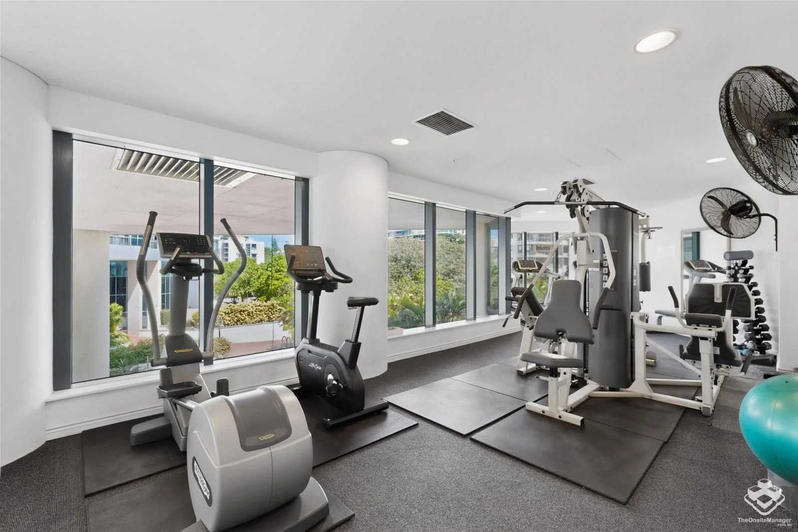 Additional image 10 of ID:21172362/8 Goodwin Street, Kangaroo Point QLD 4169