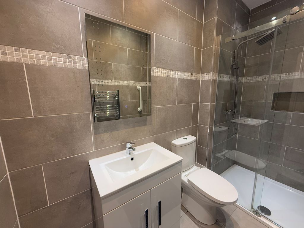 Additional image 6 of 2 bed flat for saleClosefield Grove, Whitley Bay NE25