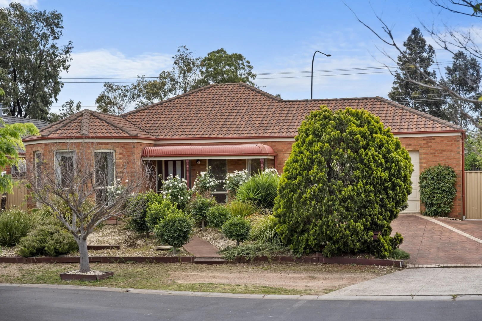 5 Como Glen, Caroline Springs VIC 3023