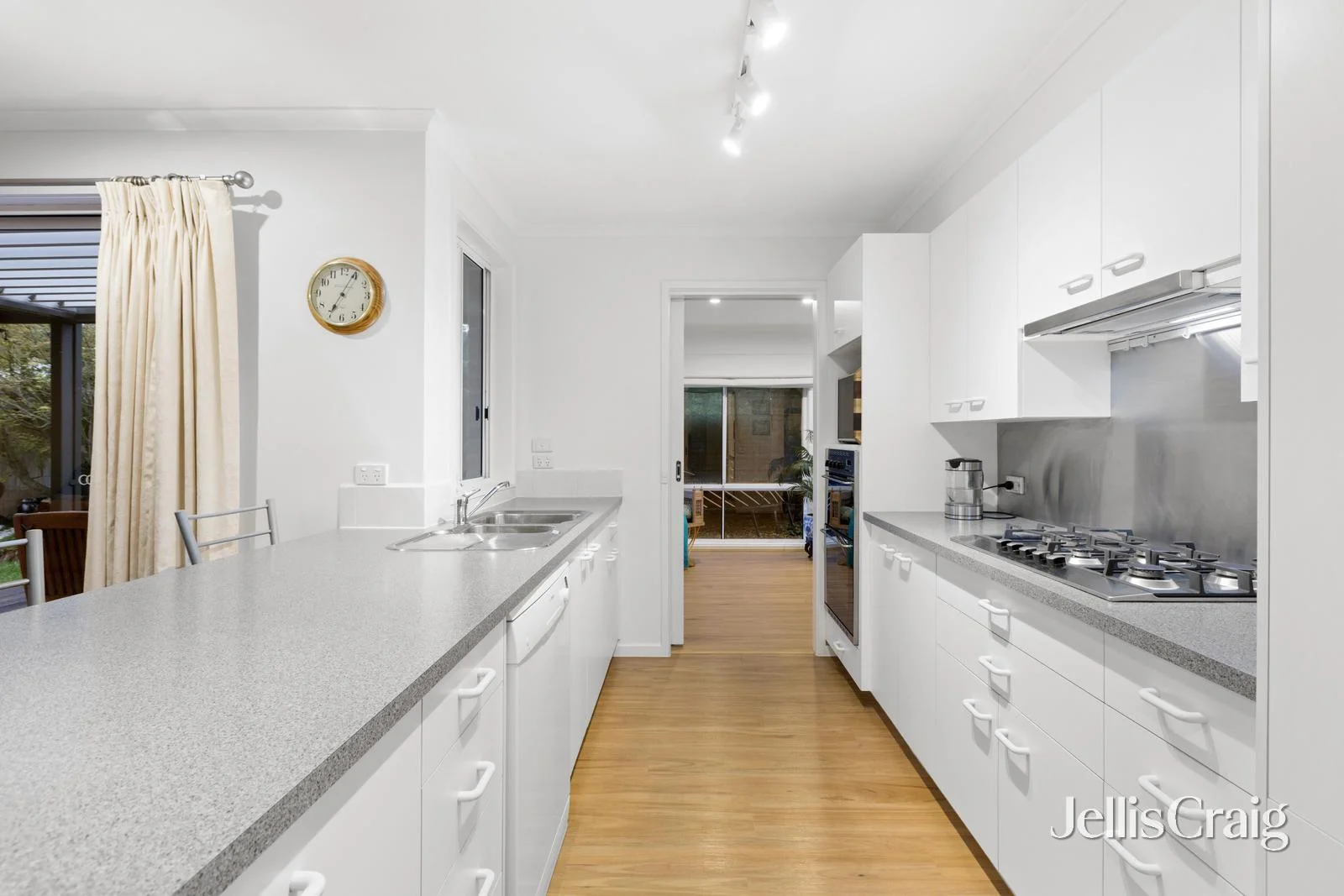 Additional image 8 of 32B Oak Street, Bentleigh VIC 3204