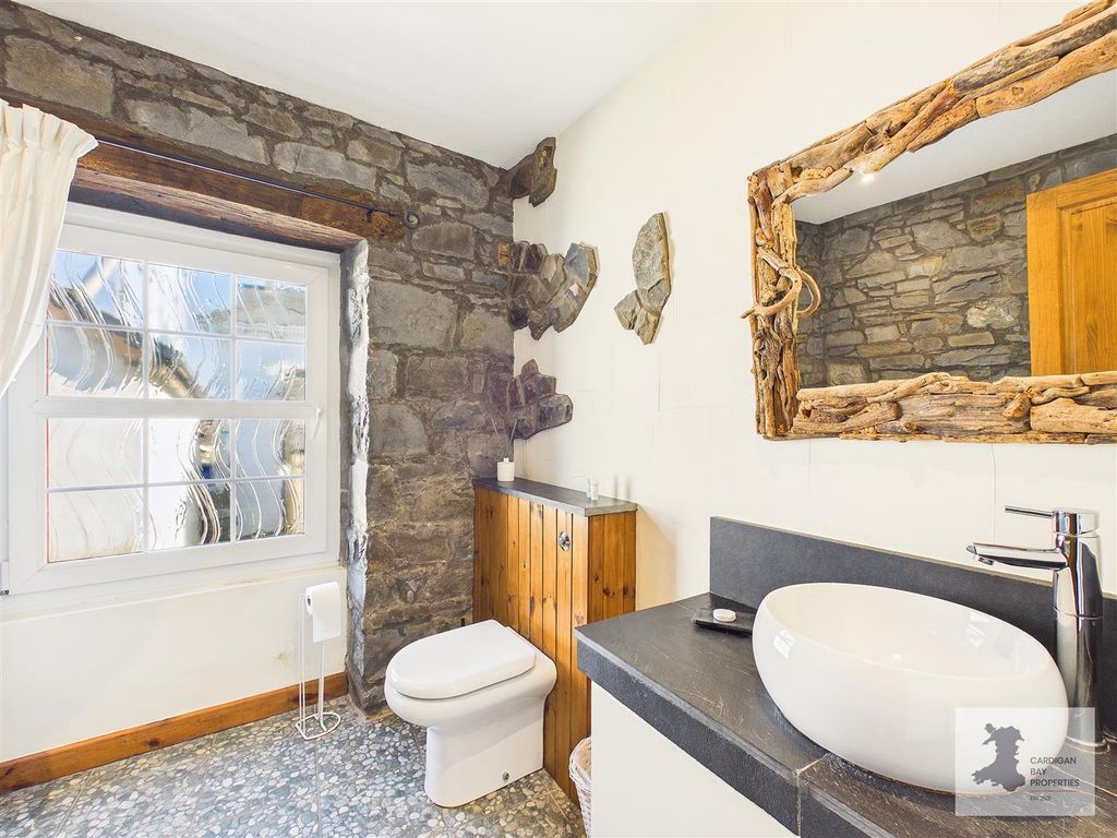 Additional image 17 of 2 bed maisonette for saleSouth John Street, New Quay SA45