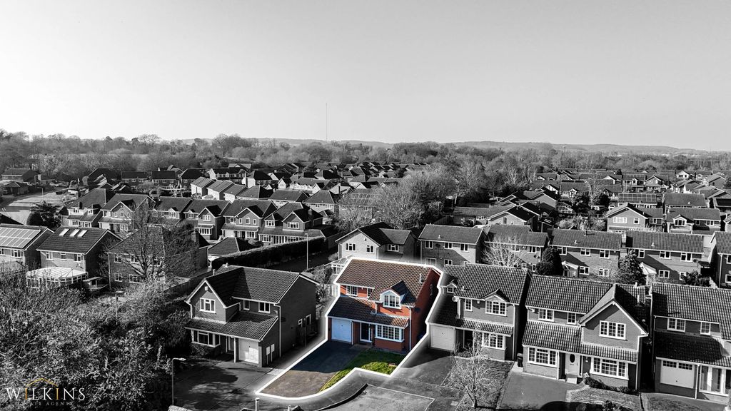 Additional image 27 of 4 bed detached house for saleDorset Close, Tamworth, Staffordshire B78
