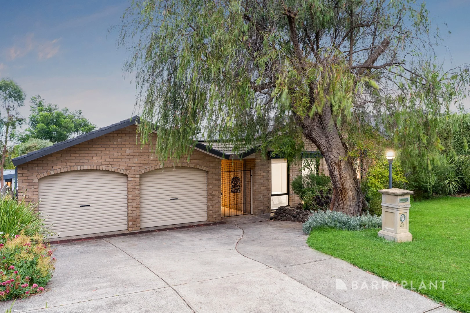 51 Culzean Crescent, Highton VIC 3216 photo 2