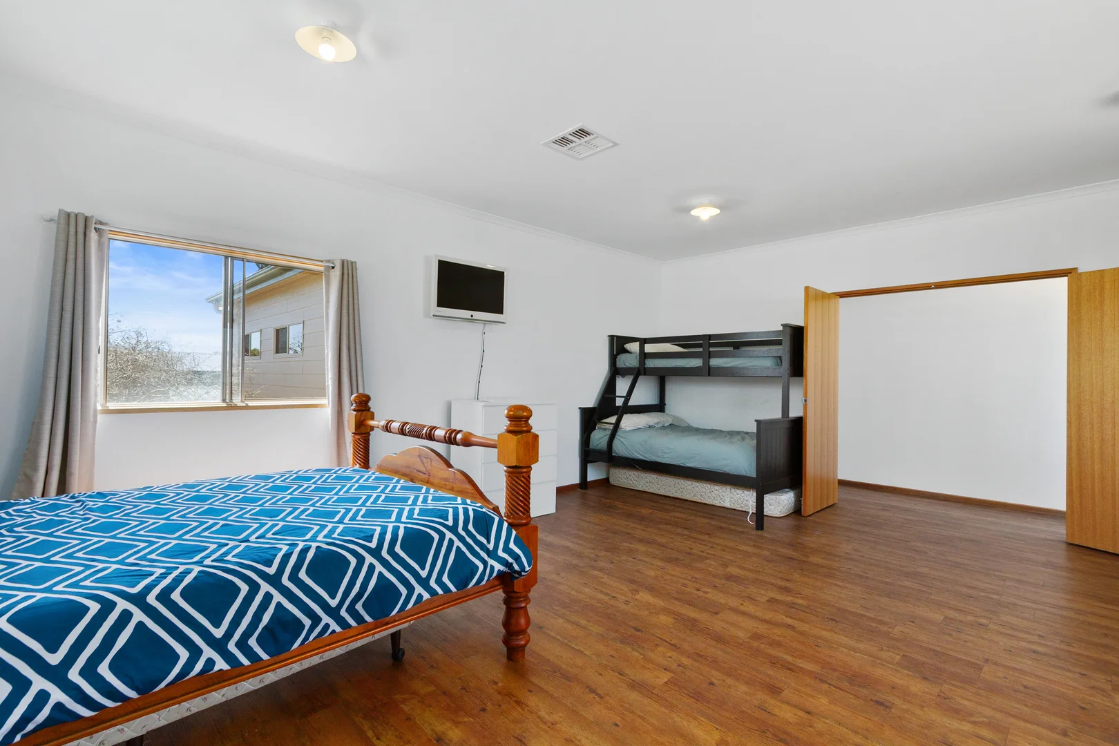 Additional image 17 of 17 Gannet Crescent, Marion Bay SA 5575