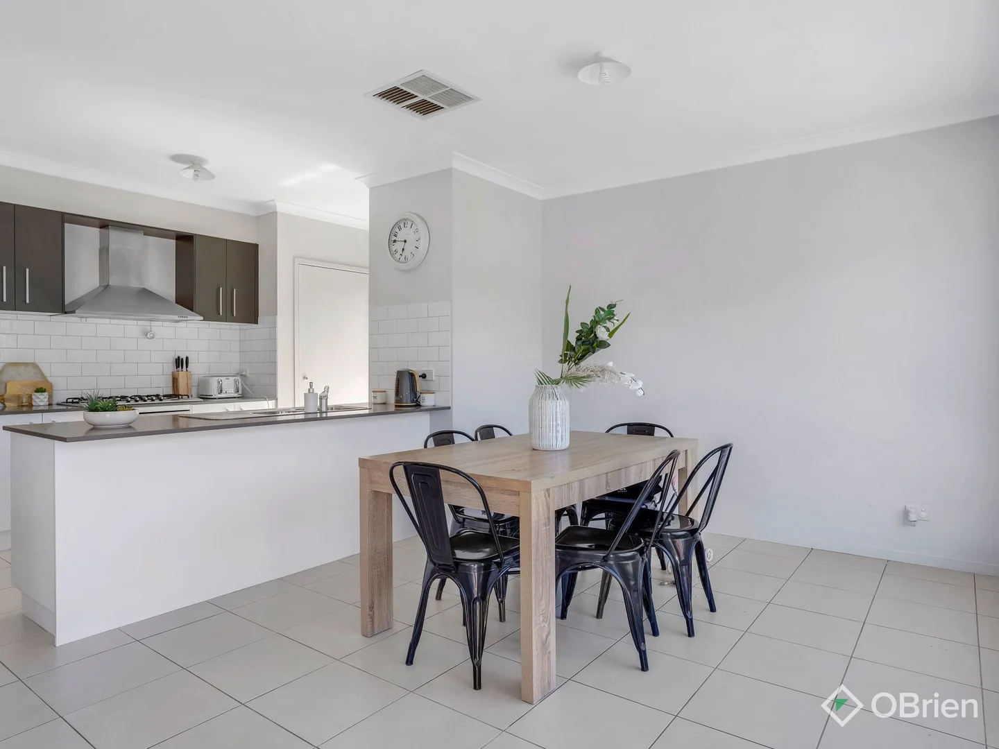 Additional image 5 of 28 Sherford Way, Weir Views VIC 3338