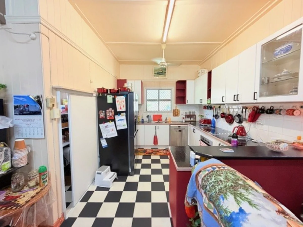 Additional image 5 of 45 Warton Street, Gayndah QLD 4625