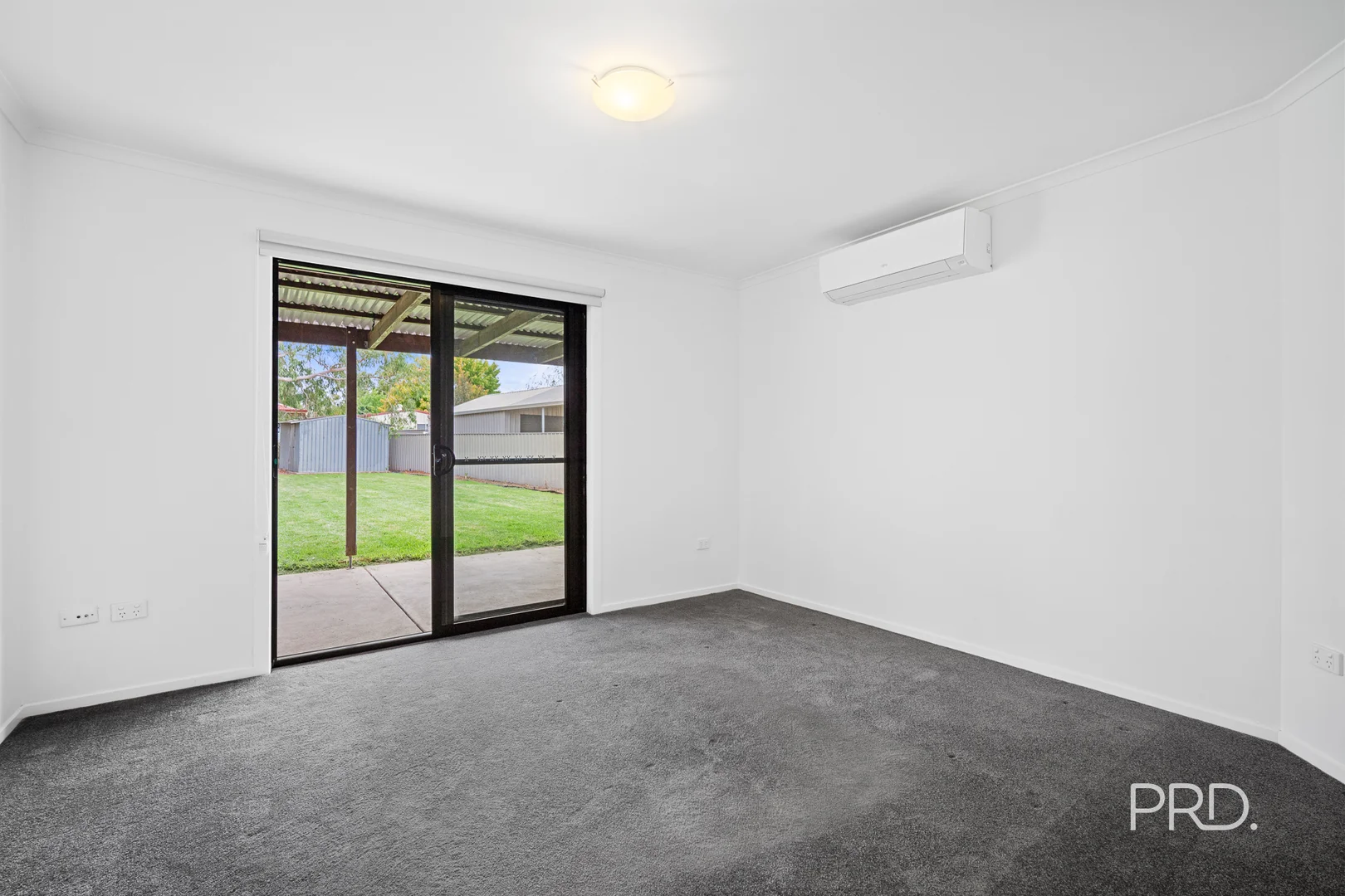 Additional image 2 of 35 Bandera Ave, Glenfield Park NSW 2650
