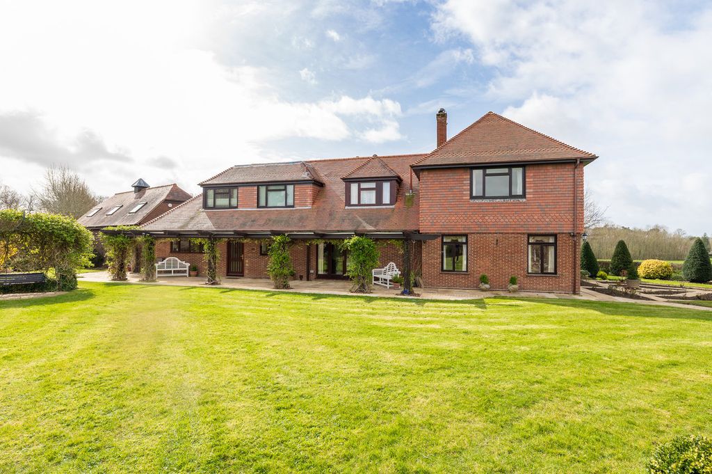 Additional image 18 of 5 bed detached house for saleWestfield Road, Oakley, Bedfordshire MK43