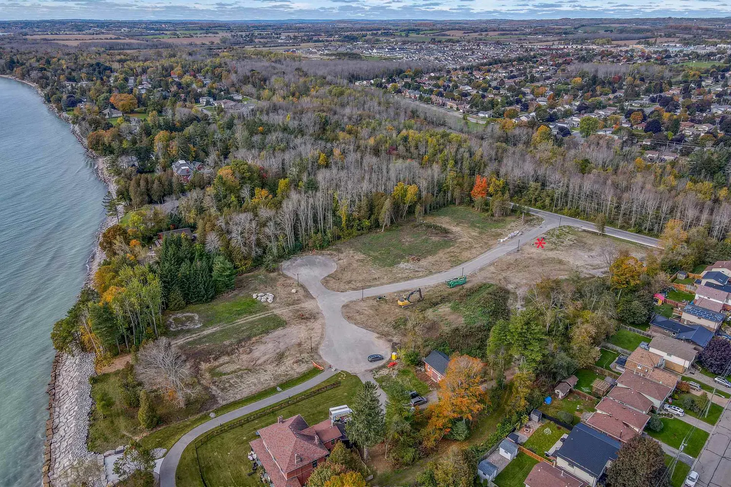 Additional image 4 of Lot 14 Suzanne Mess Boulevard