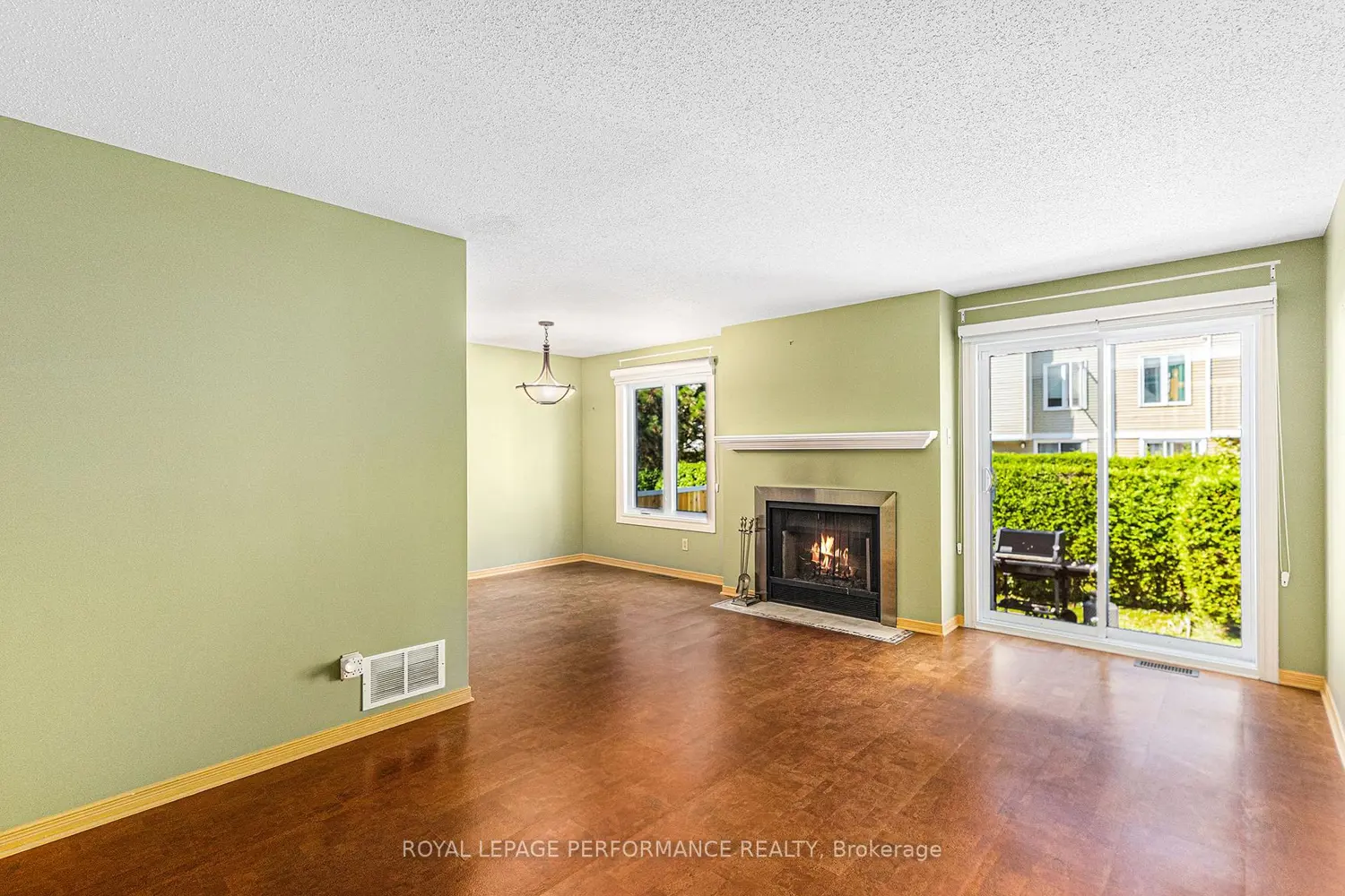 Additional image 4 of 2015 Summerfields Crescent