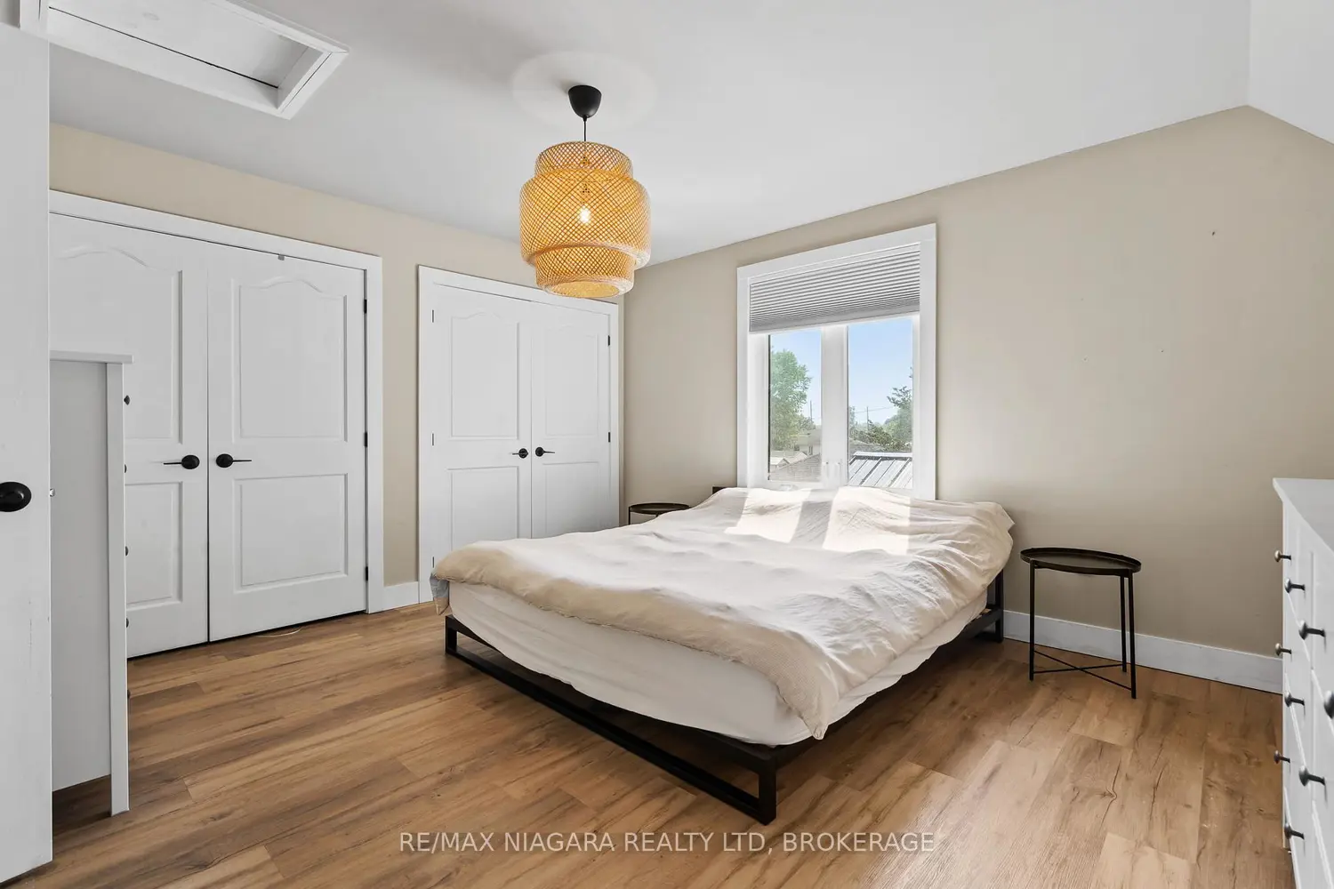 Additional image 12 of 11748 Summerland Avenue