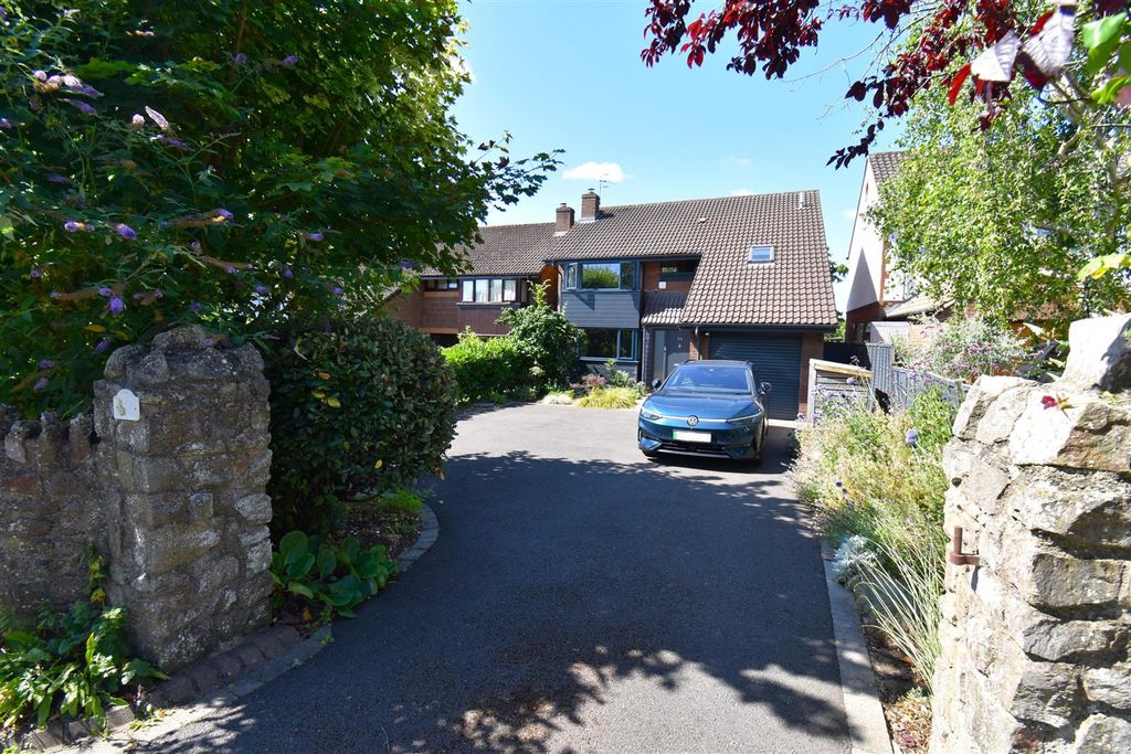Additional image 21 of 4 bed detached house for saleGrove Road, Coombe Dingle, Bristol BS9