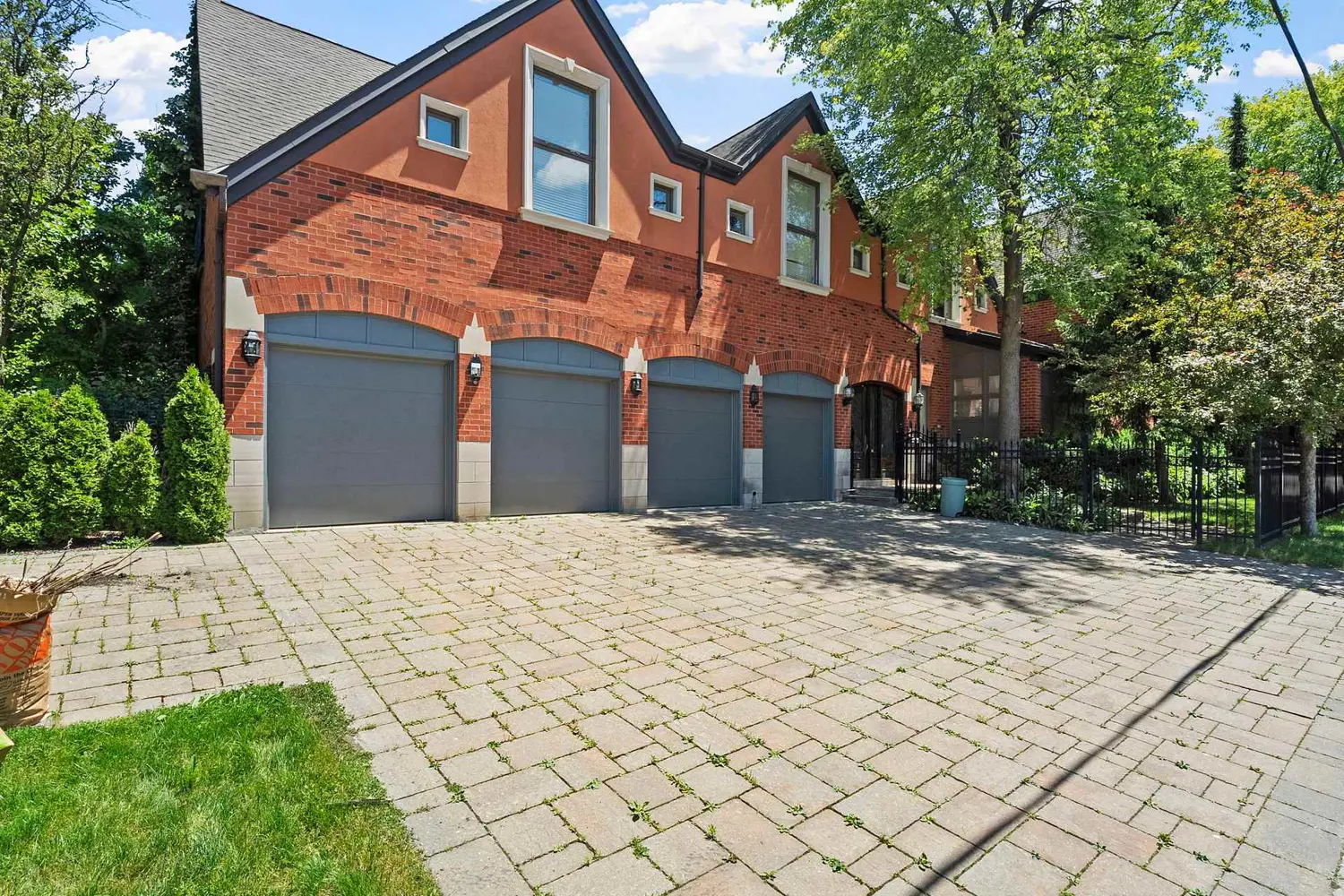 40 Old Colony Road