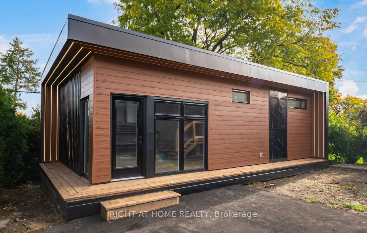 25 Templar Drive, Toronto, ON, M9R 3C6 photo 4