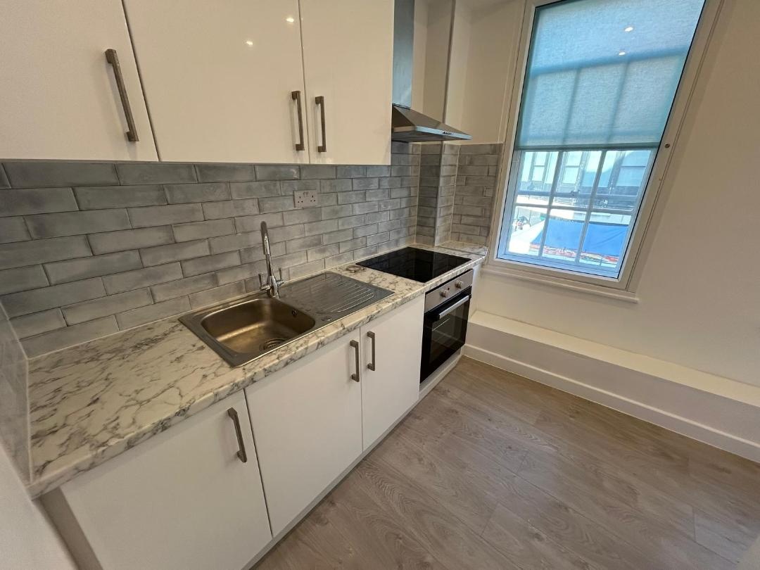 Additional image 11 of Studio Flat, Tachbrook Street, SW1V, N1 7GU