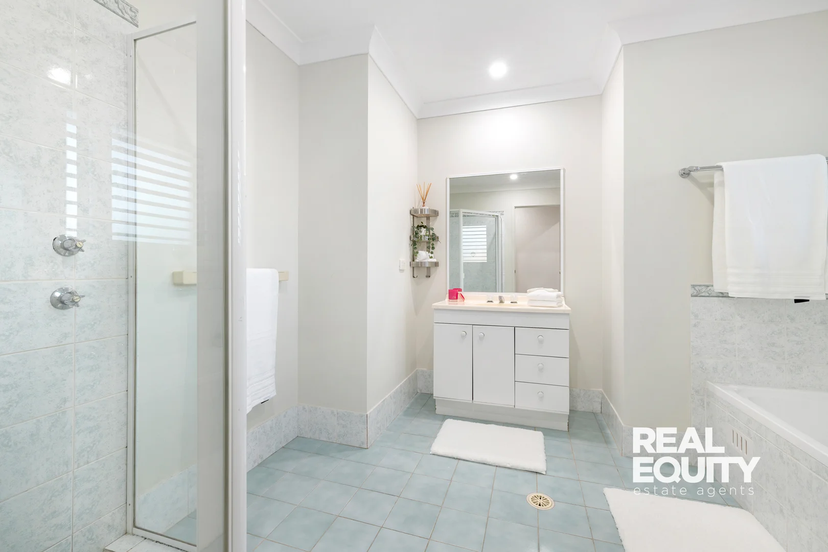 Additional image 9 of 3 Frank Oliveri Drive, Chipping Norton NSW 2170