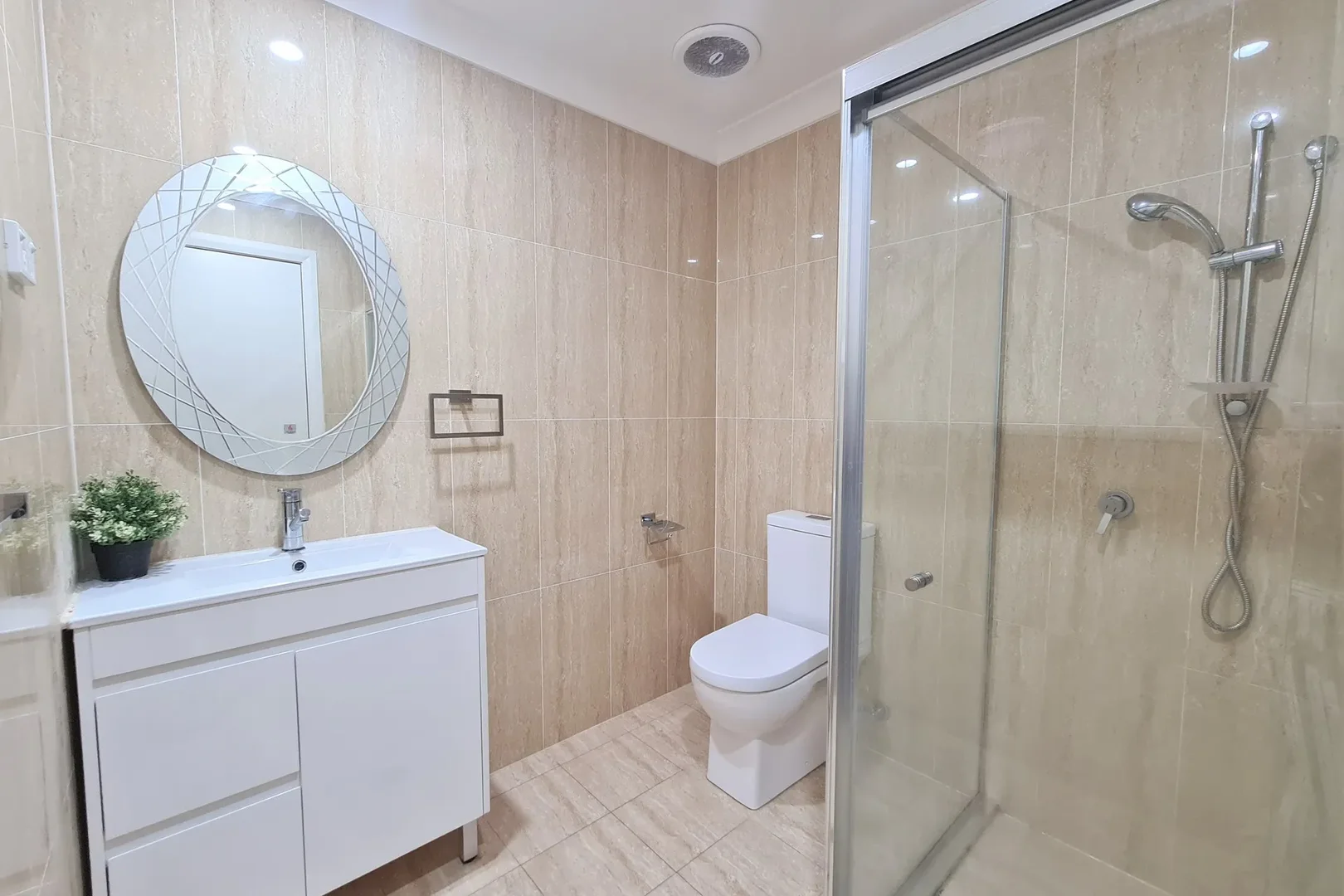 Additional image 9 of 2/54 Camilleri Avenue, Quakers Hill NSW 2763