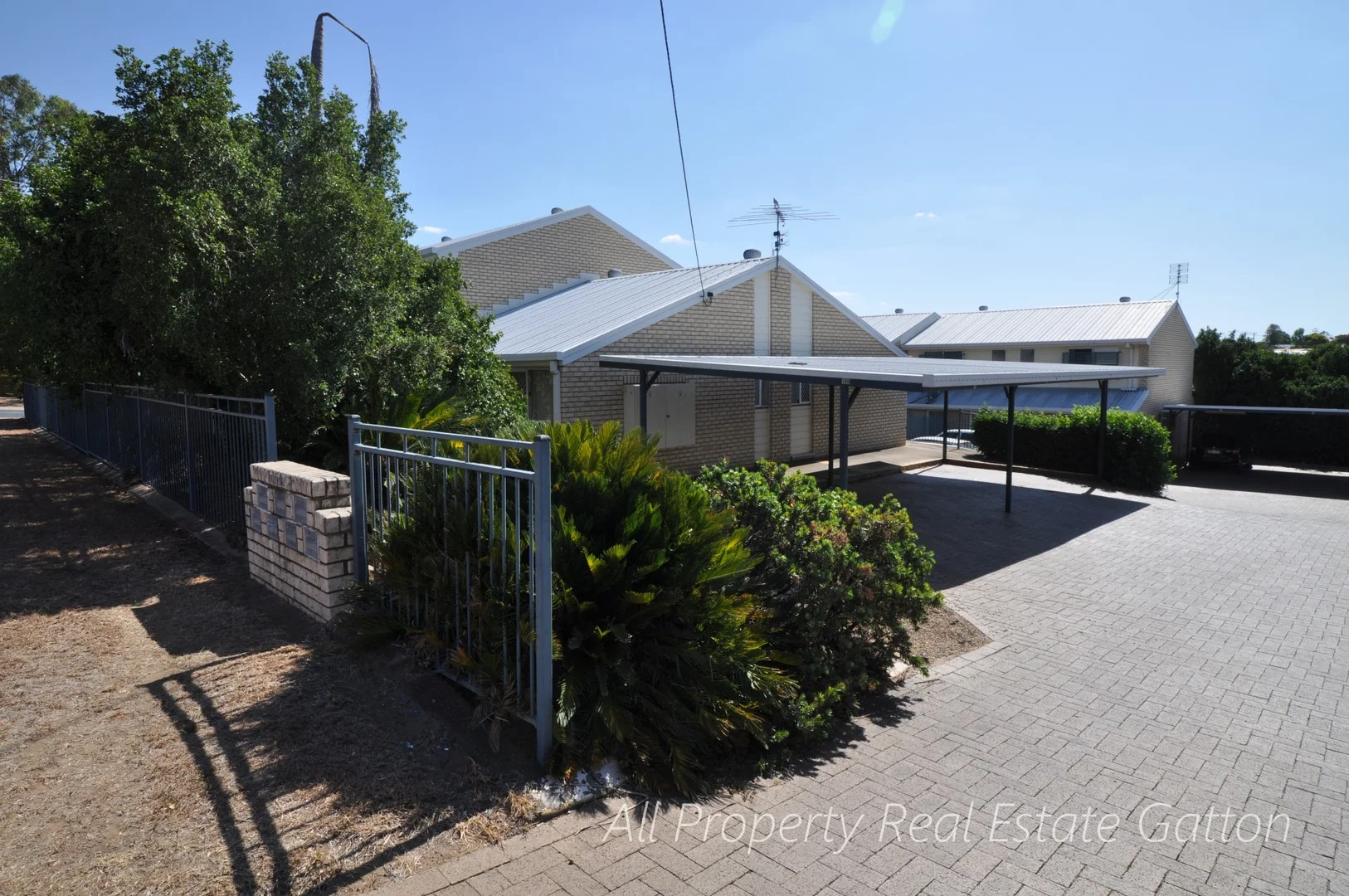 Unit 1/109 Davey Road, Gatton QLD 4343