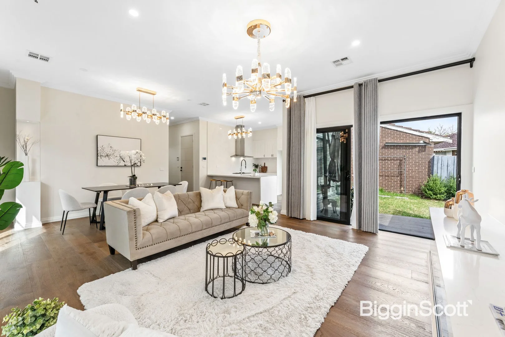 9 Olron Rise, Doncaster East VIC 3109 photo 3