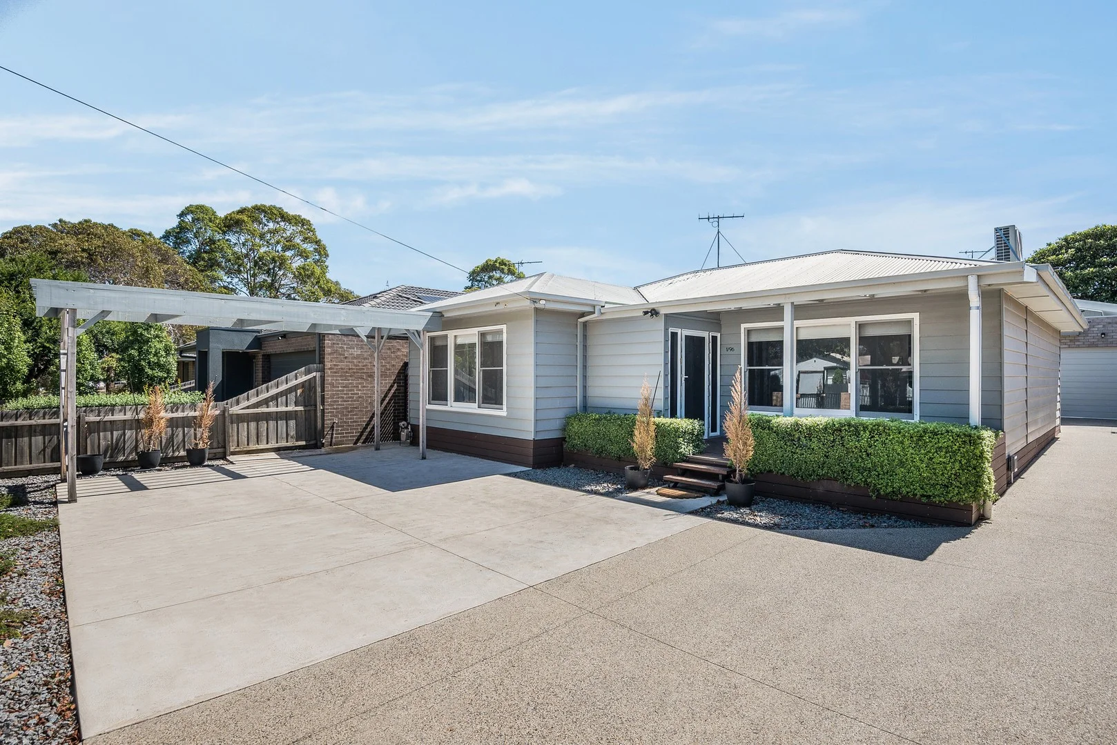 1/96 Neil Street, Bell Post Hill VIC 3215