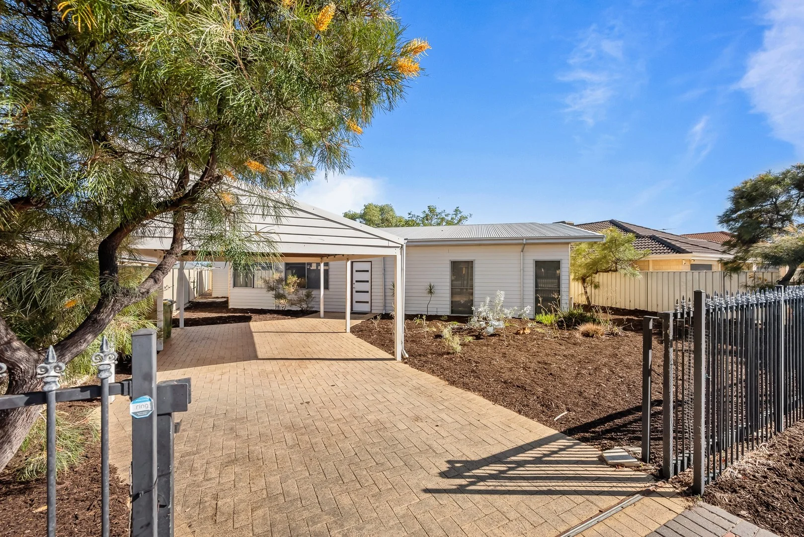 299 Westfield Road, Seville Grove WA 6112