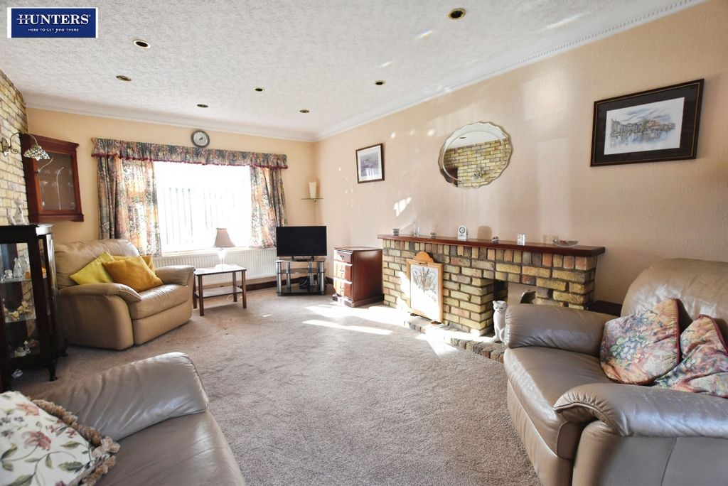 Additional image 4 of 3 bed detached house for saleBurton Road, Thealby, Scunthorpe DN15
