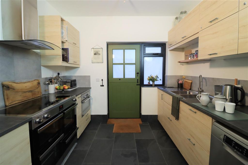 Additional image 22 of 4 bed detached bungalow for saleHide At St. Donats, Llantwit Major CF61