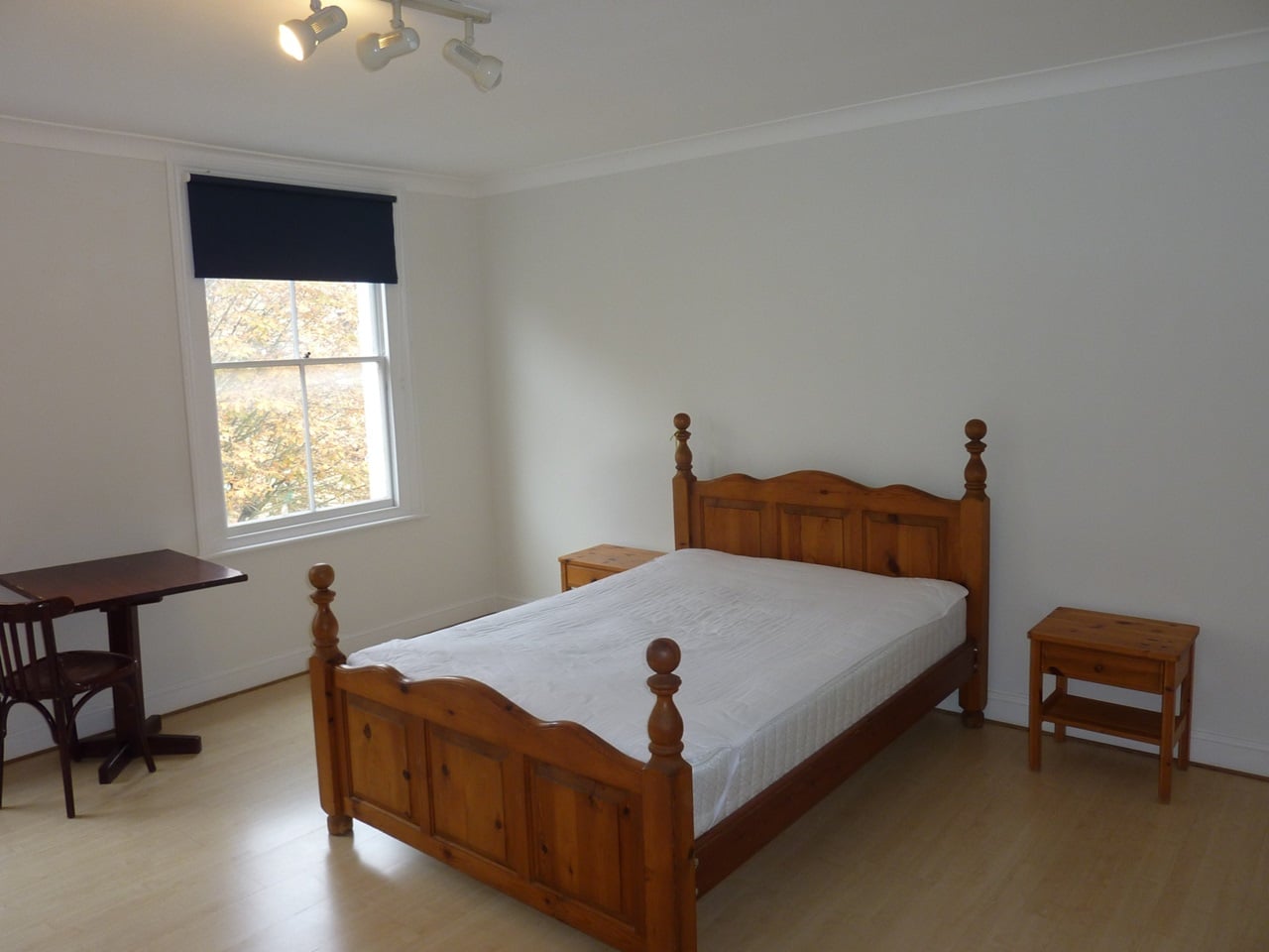 2 Bed Flat, Springfield Lane, NW6, N1 7GU photo 2