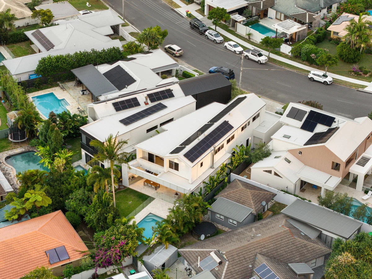 Additional image 34 of 17A Sandpiper Drive, Burleigh Waters QLD 4220